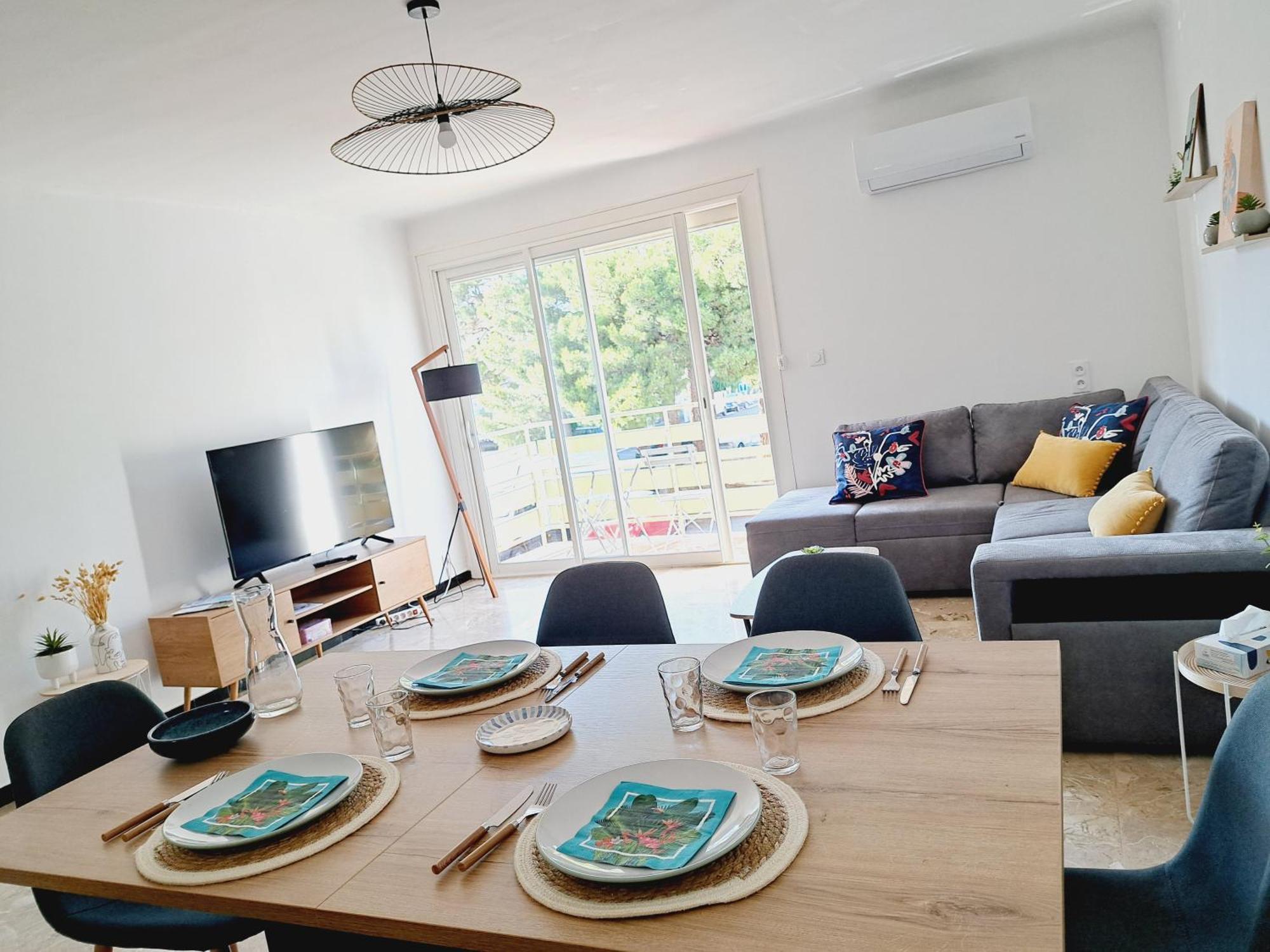 Spacieux Appartement Avec Balcon Narbonne Kültér fotó